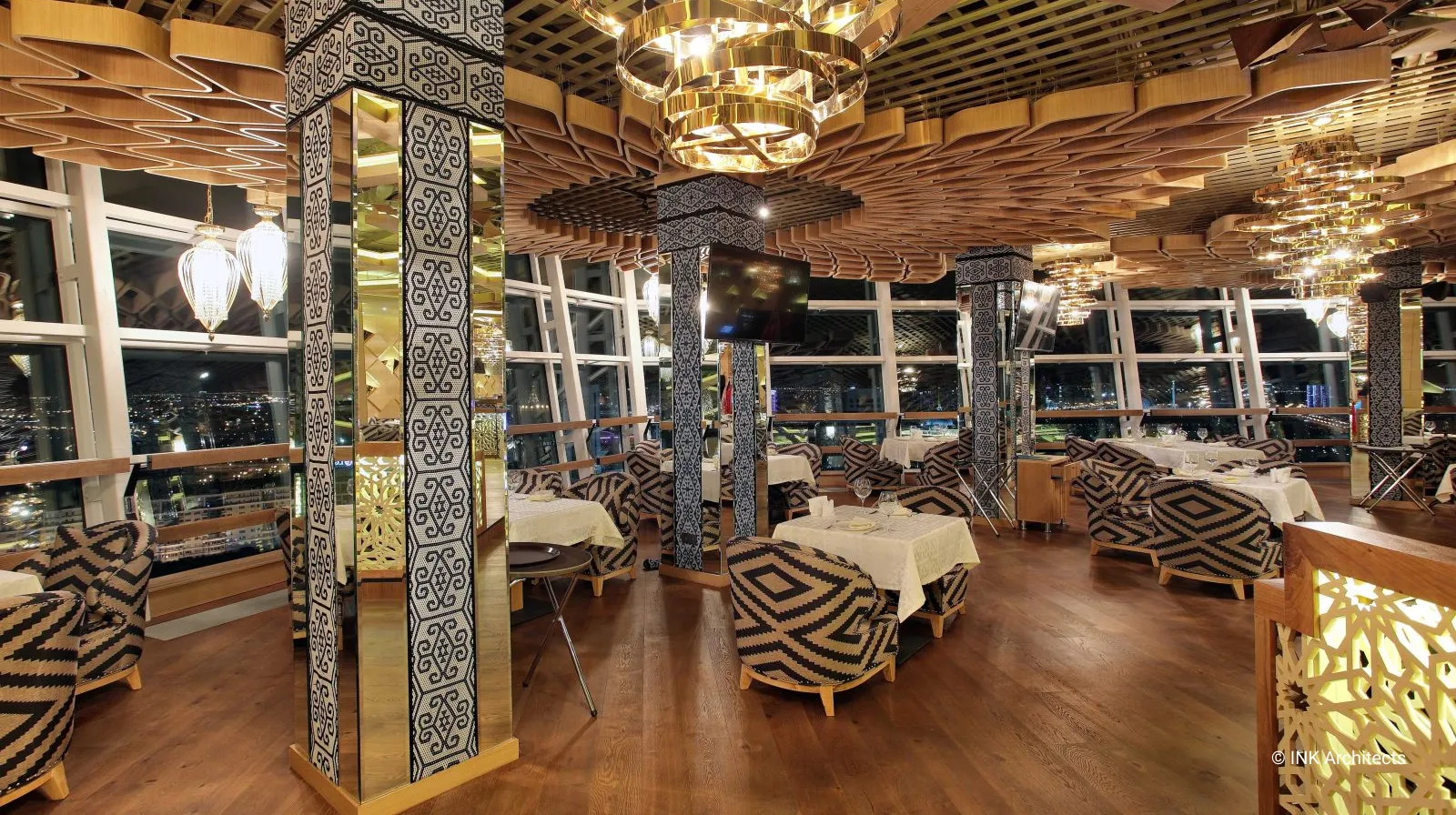 Image: Interior Design Restaurant Eternal Sky