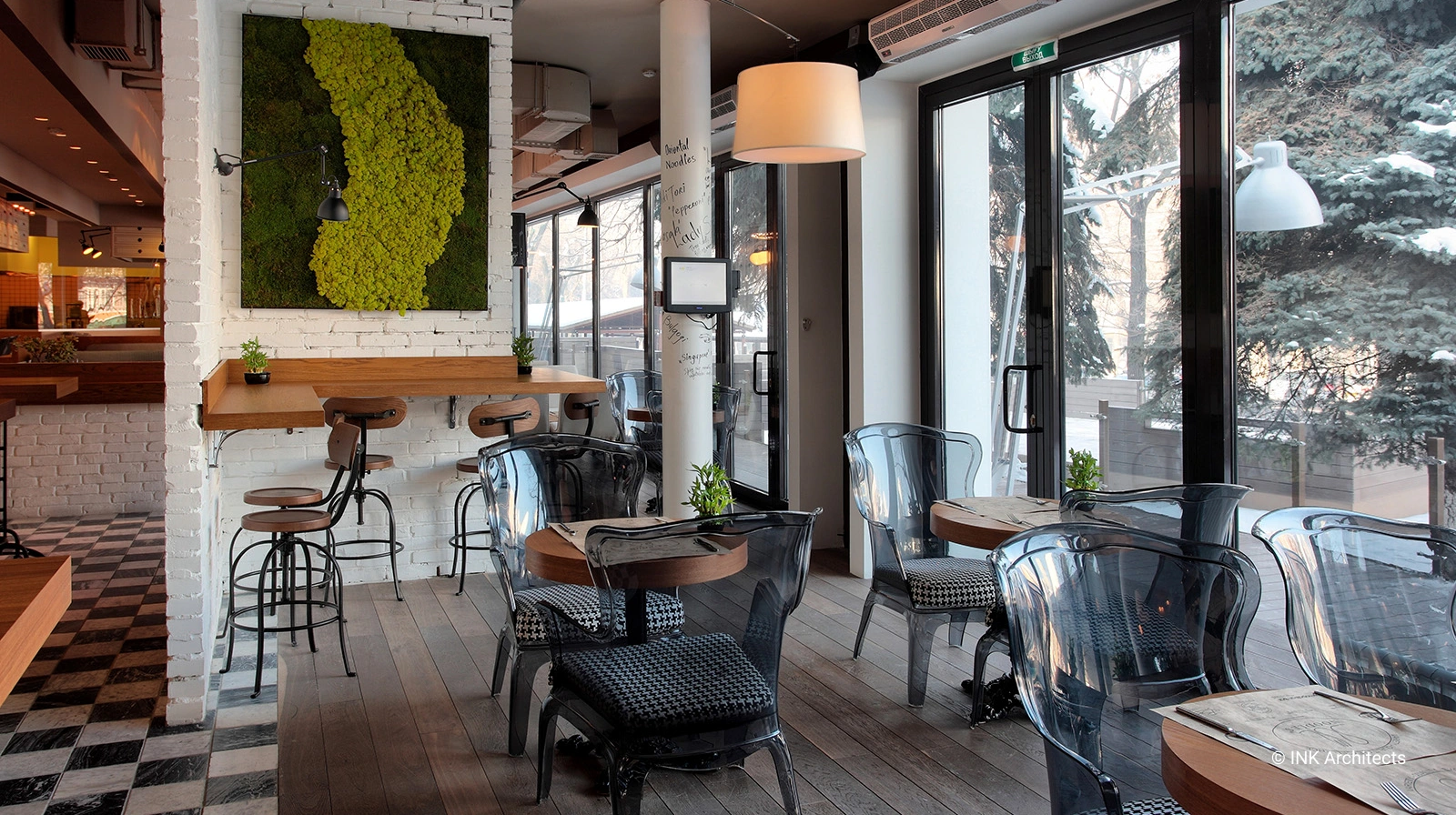 Image: Interior Design Restaurant Noodles Altyn-Alma